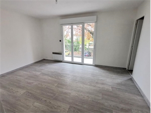 t4 à la location -   84130  LE PONTET, surface 67 m2 location t4 - UBI474251840